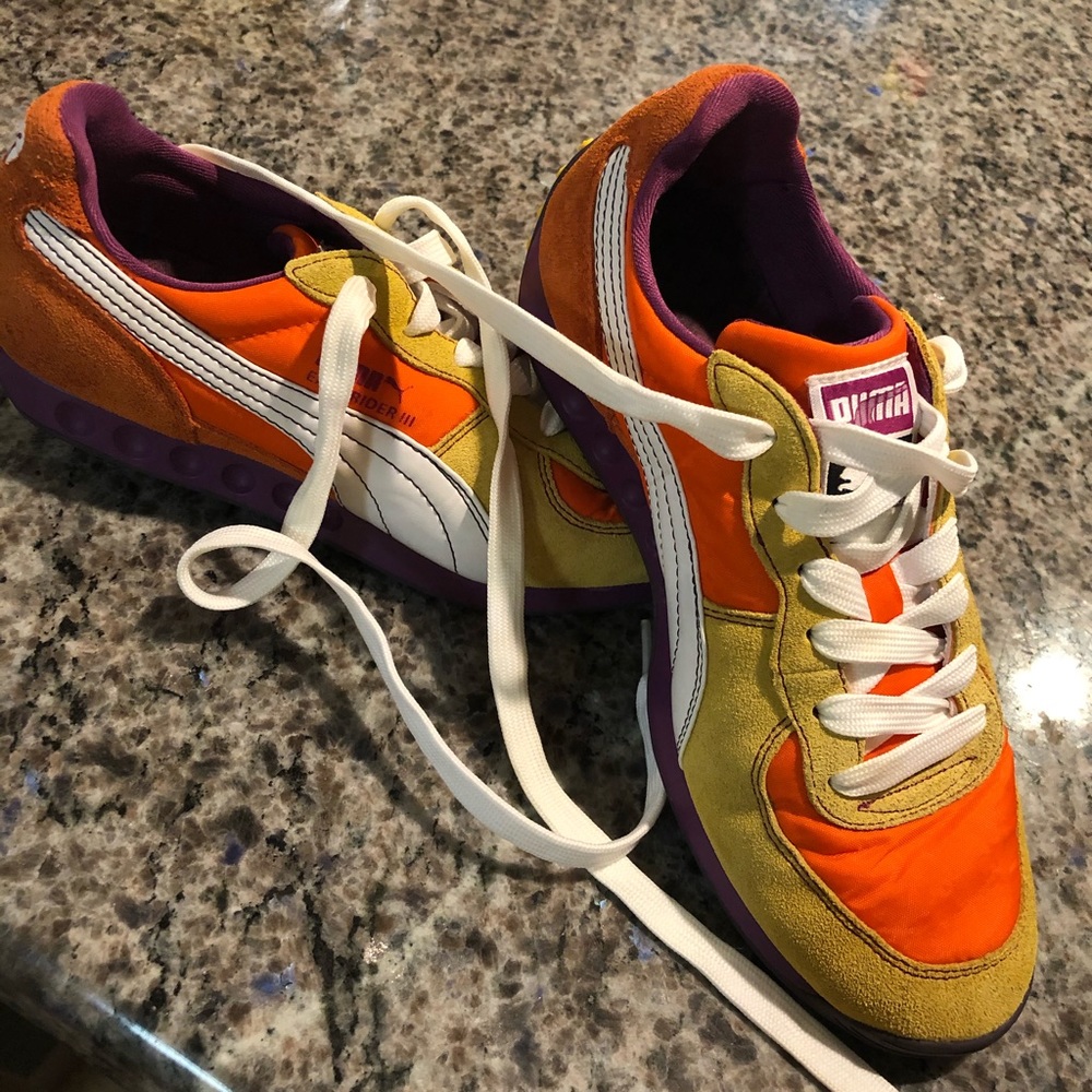 Puma Sneakers